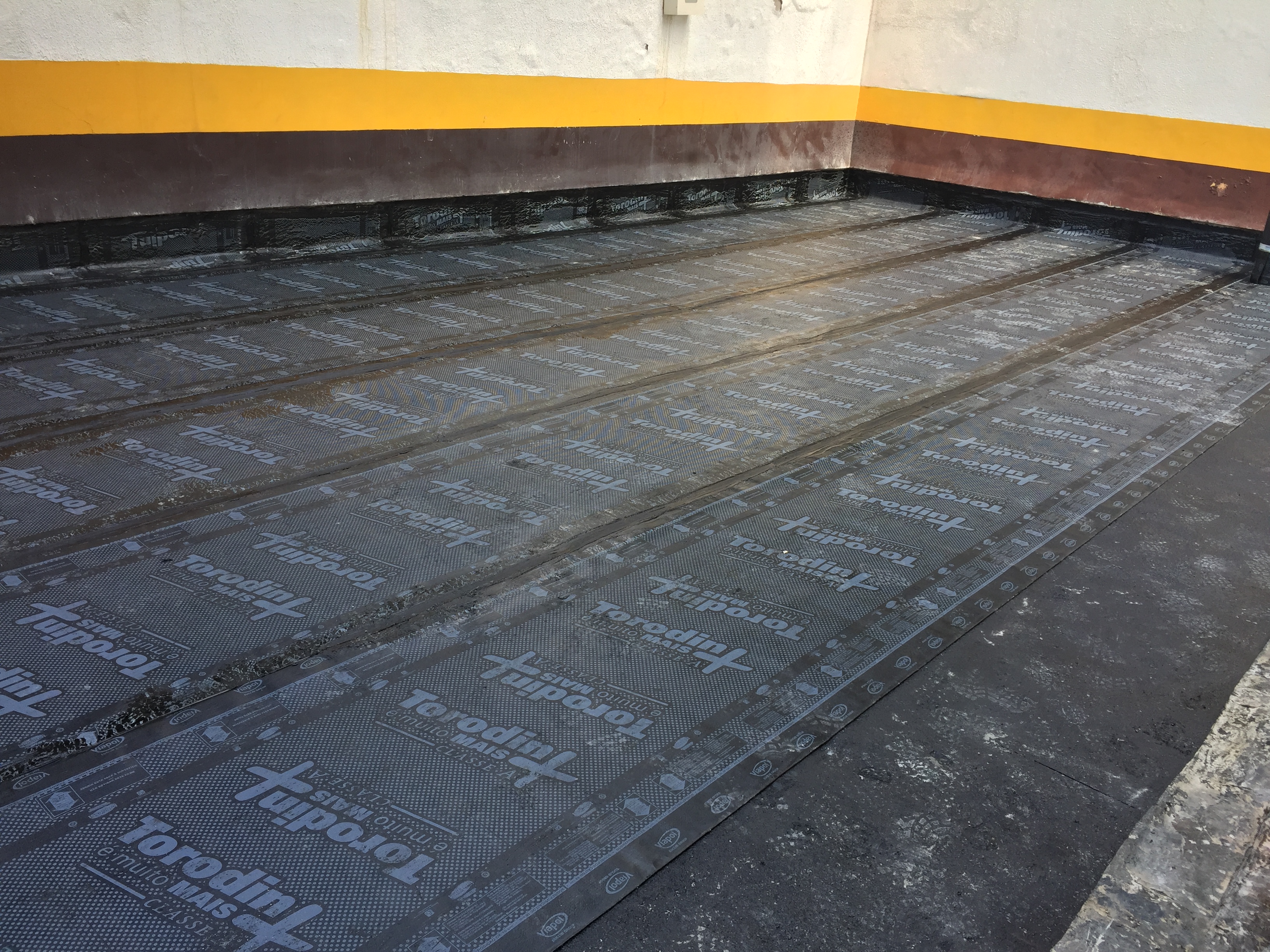 Impermeabilização em estacionamento de condomínio residencial