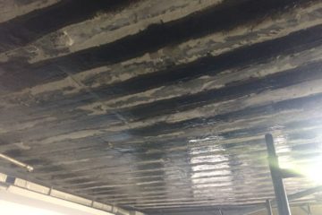Reforço com fibra de Carbono em laje